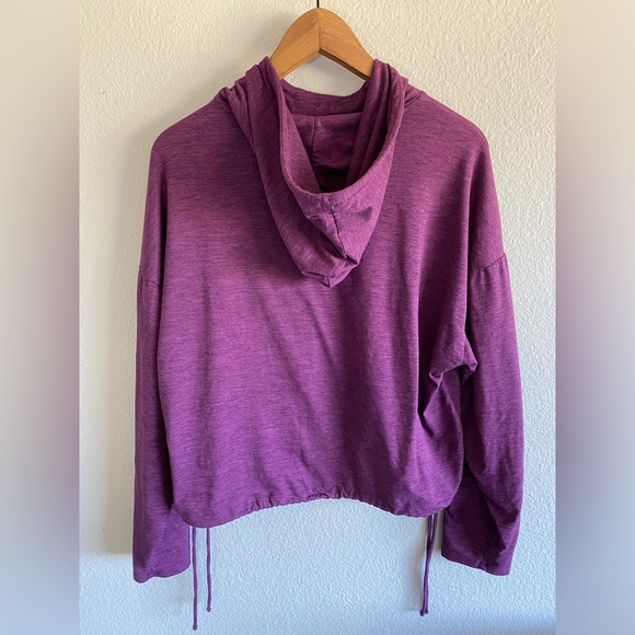 GapFit Brushed Tech Jersey Purple Drawstring Hoodie
- M - Picture 3 of 12